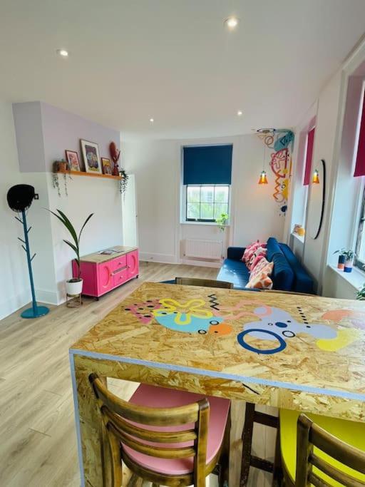 Colourful Apartment In Margate KENT Exterior foto