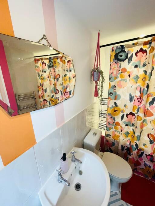 Colourful Apartment In Margate KENT Exterior foto