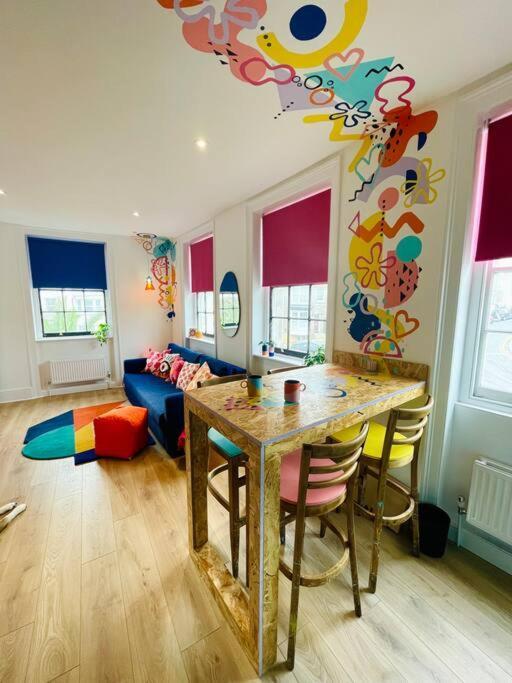 Colourful Apartment In Margate KENT Exterior foto